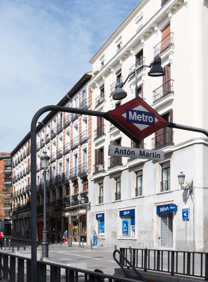 Hostal Evoke Madrid Hotel Exterior photo